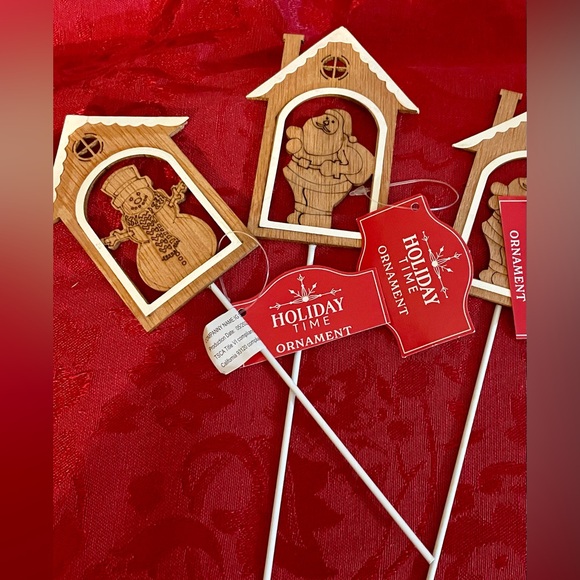3 Holiday/Christmas wood plant sticks - Picture 1 of 7